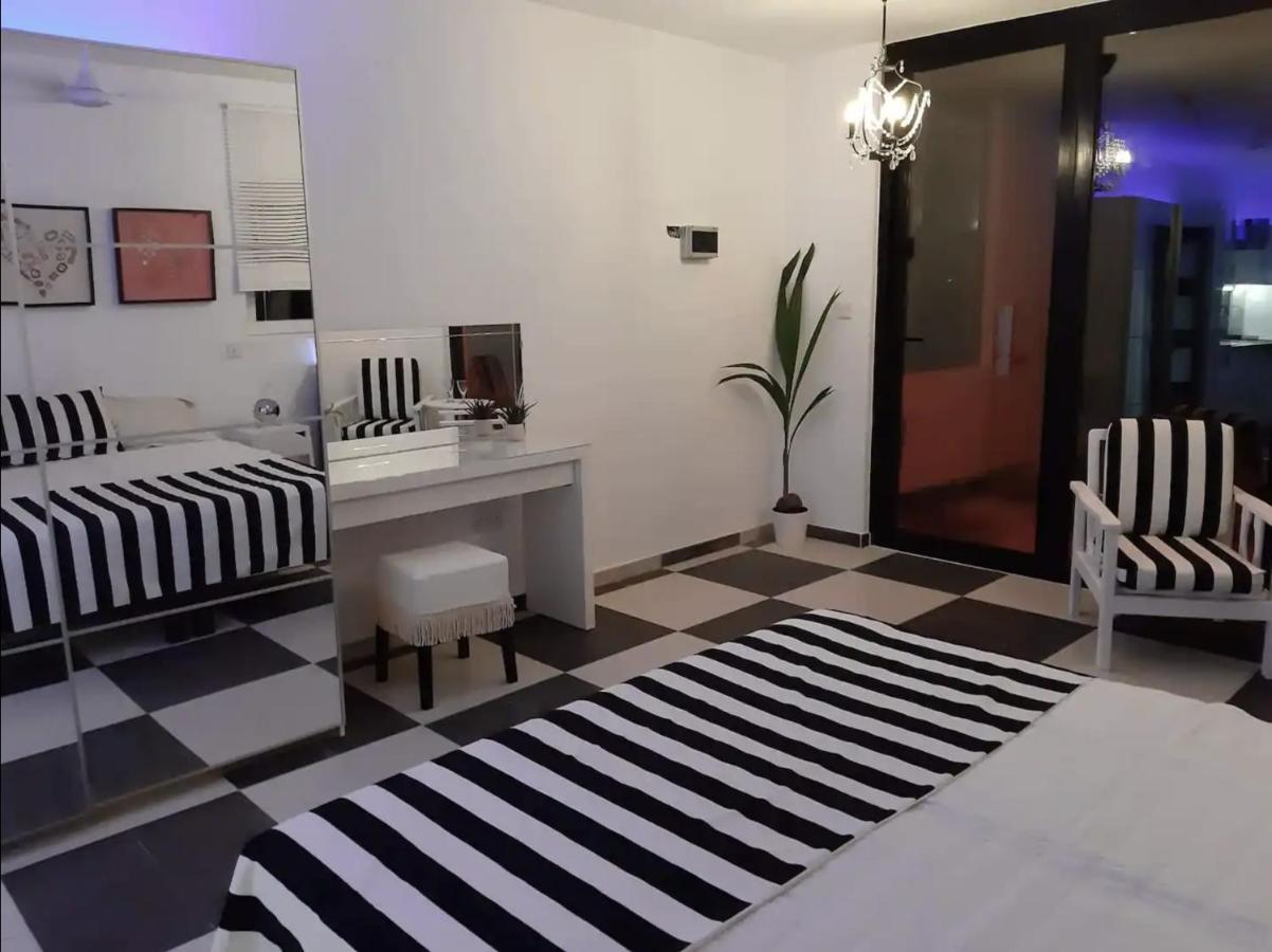 The Pervoli Studio - Pool - Close To Beach Λάρνακα Εξωτερικό φωτογραφία