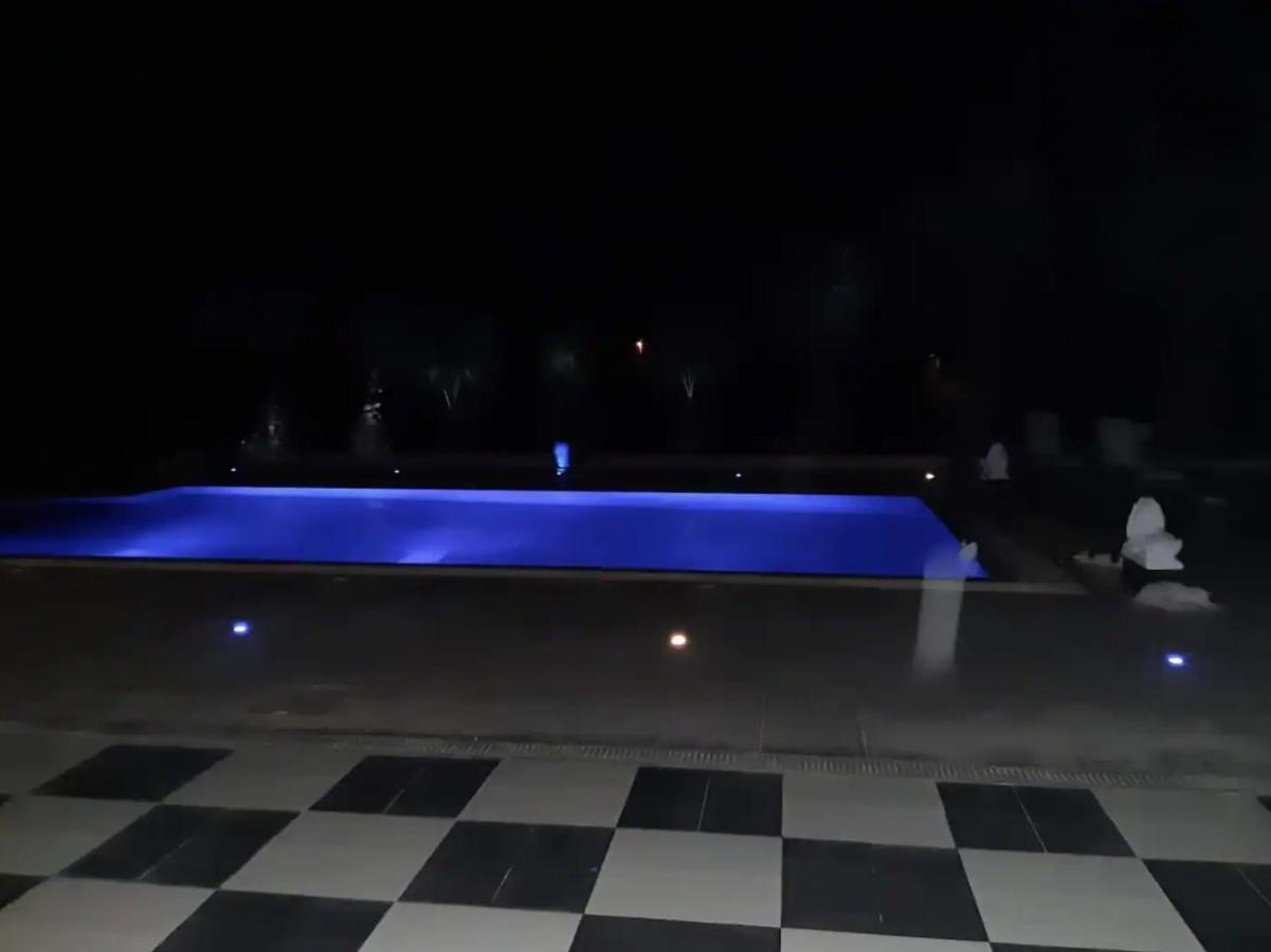 The Pervoli Studio - Pool - Close To Beach Λάρνακα Εξωτερικό φωτογραφία